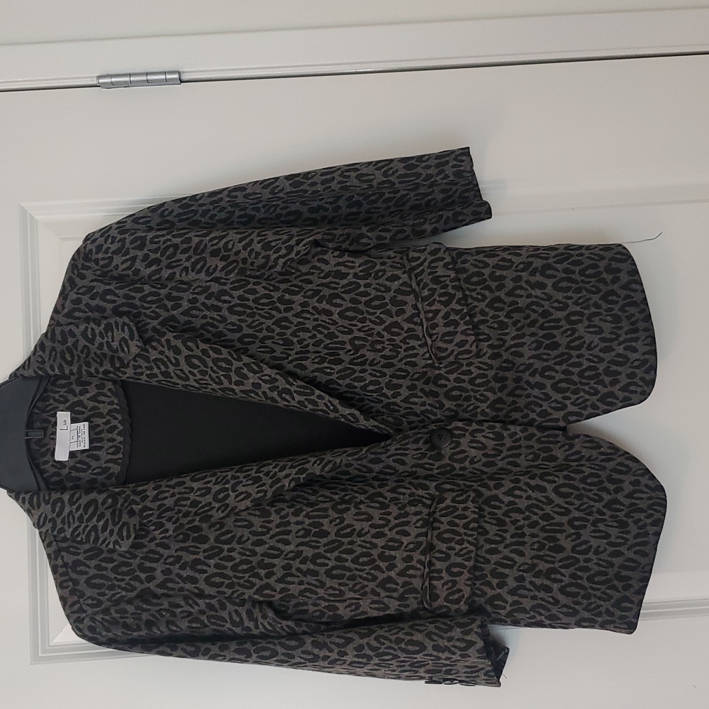 Charcoal grey with black  leopard print blazer 3/4 sleeves